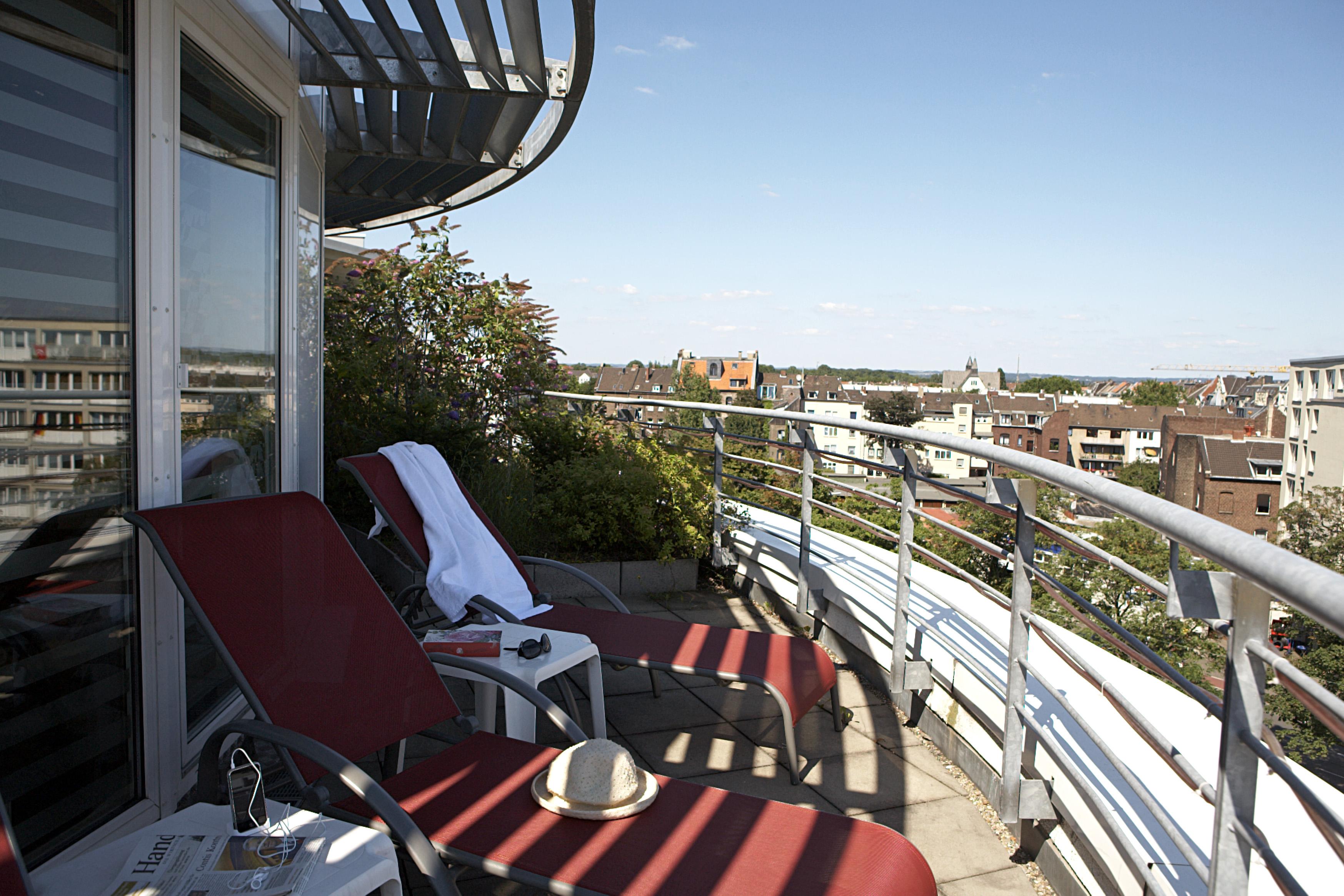 Plaza Premium Koeln Hotel ภายนอก รูปภาพ