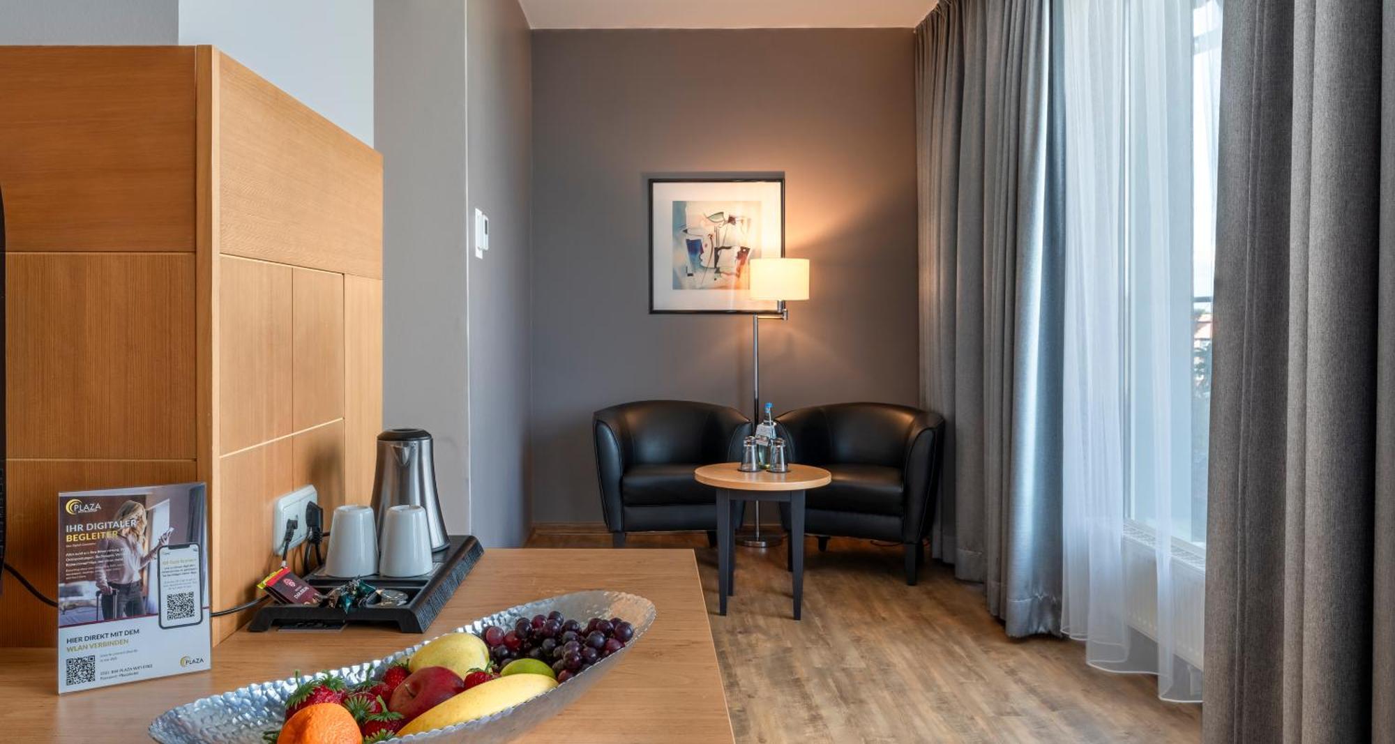 Plaza Premium Koeln Hotel ภายนอก รูปภาพ