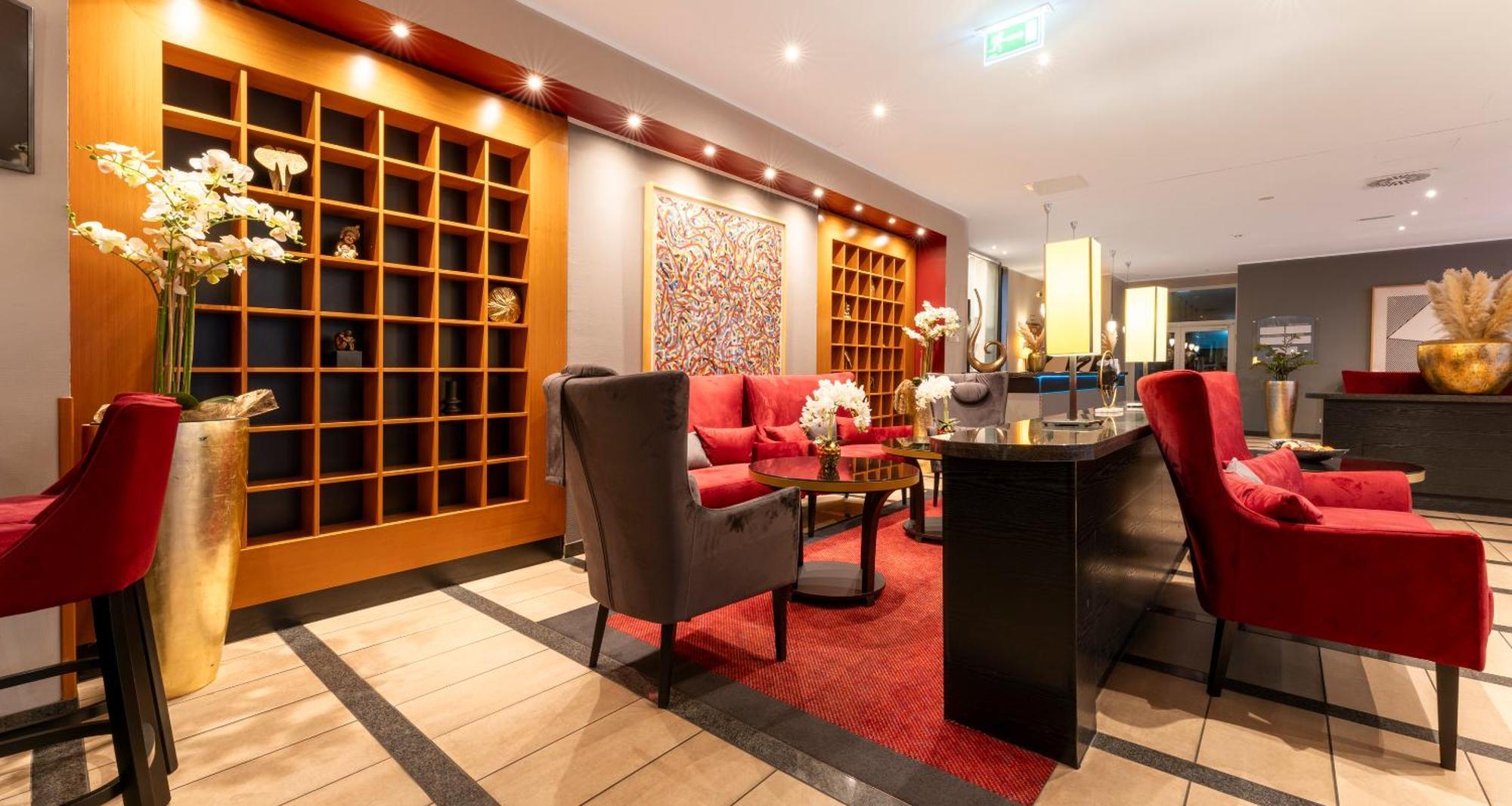 Plaza Premium Koeln Hotel ภายนอก รูปภาพ